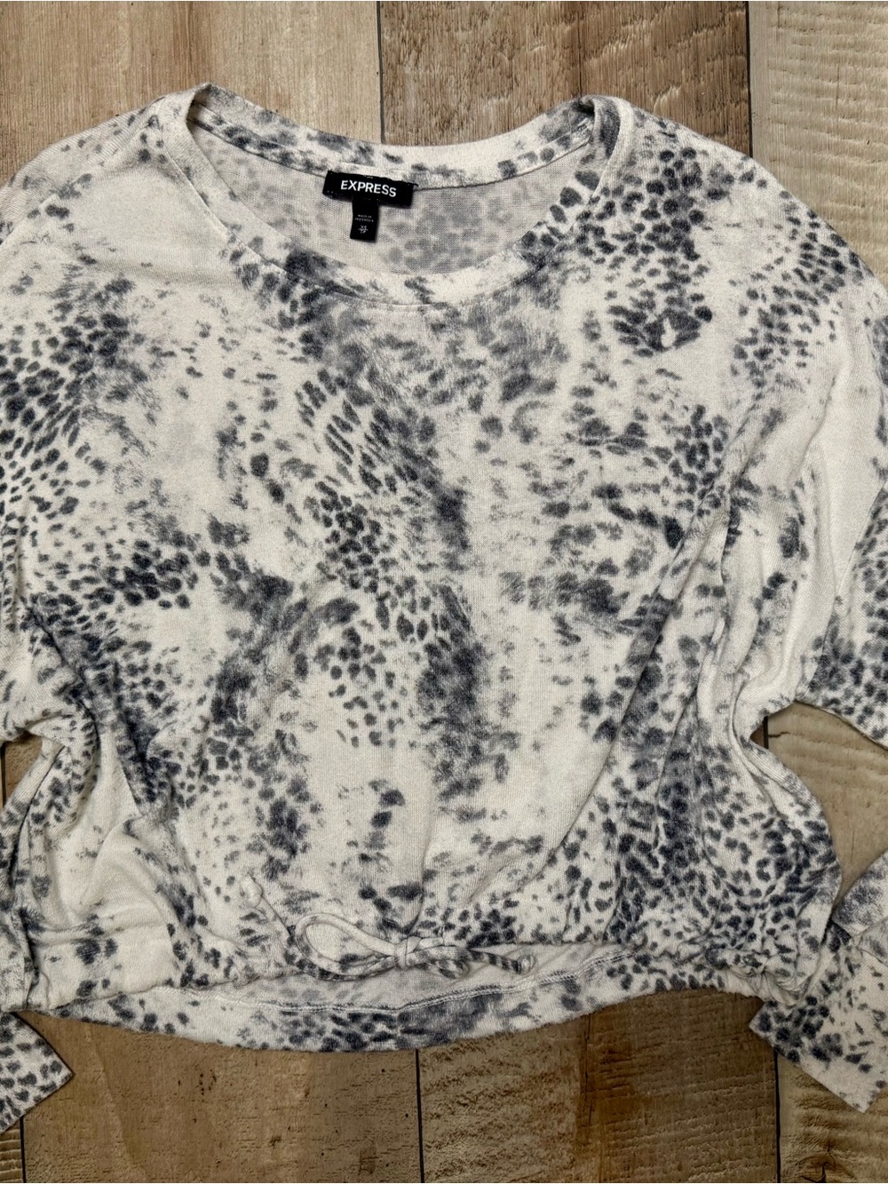 Express Women's Black & White Tie-Dye Drawstring Crewneck